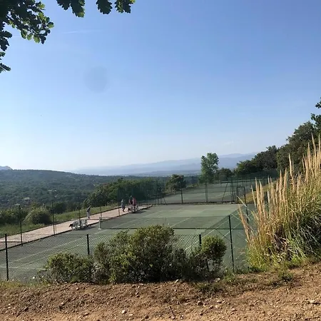 Au Domaine Du Golf Yourhosthelper *